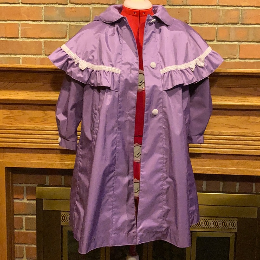 EUC sz 6 Rothschild purple raincoat